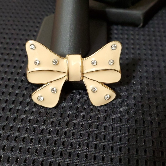 Ring - Picture 4 of 4